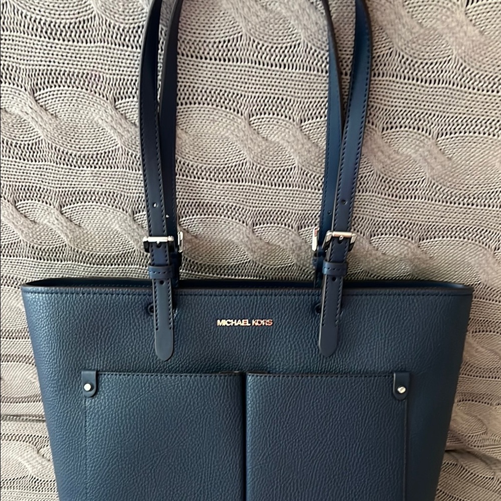 Michael Kors Blue Structured Tote Bag - Picture 2 of 8